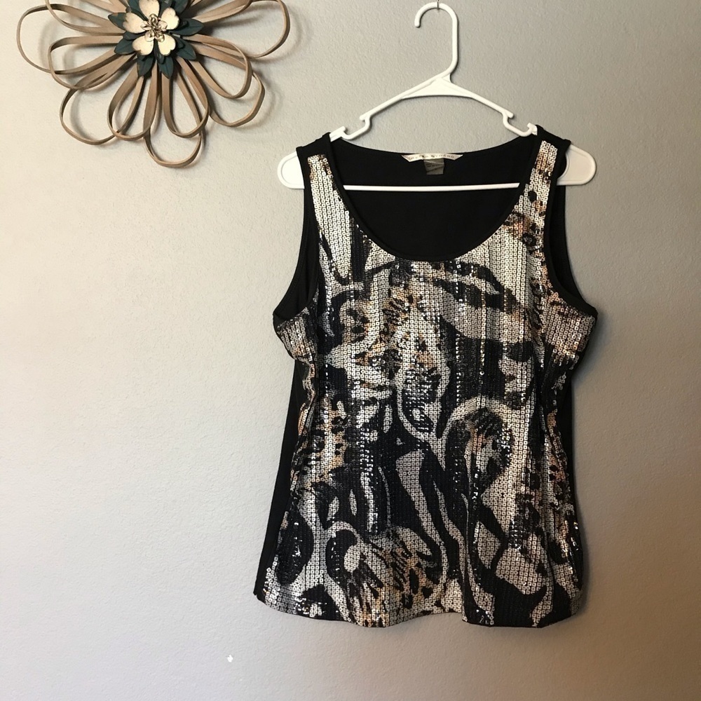 Peter Nygard sequin detail top size large